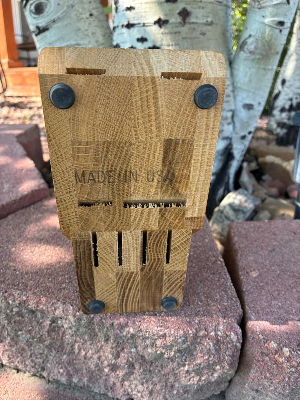 Cutco's mid-sized cutlery Knife Block